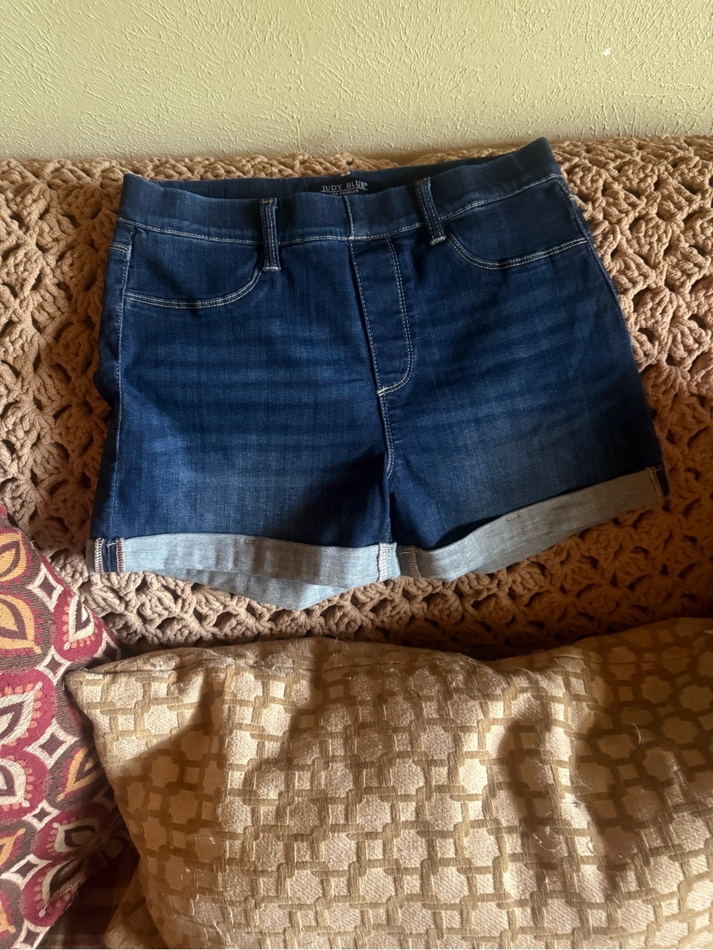 Judy Blue Dark Blue Rolled Hem Denim Shorts